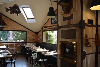 Restaurant ou autre lieu de restauration dans l'établissement Hotel Nuit Et Jour - La Maison de Lucile