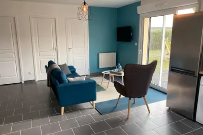 Coin salon dans l'établissement Maison avec jardin - 200m de la mer dans la vieille ville