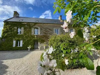 Jardin de l'établissement Roulage Ferme 18ème Normandie Plage