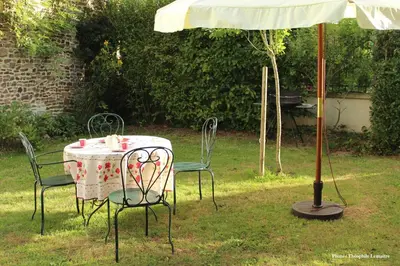 Jardin de l'établissement la p'tite maison