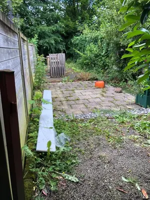 Jardin de l'établissement L' Annexe Beverl'inn appartement