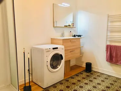 Plan de l'établissement Chaleureux et spacieux appartement de centre-ville - Lit King Size - NETFLIX