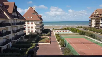 Tennis ou squash au sein de l'appartement ou à proximité