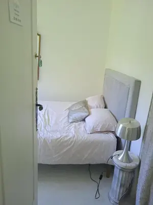 Un ou plusieurs lits dans un hébergement de l'établissement Cherbourg au calme