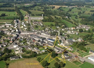 Vue panoramique sur l'établissement Le Potier Jovial