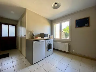Cuisine ou kitchenette dans l'établissement La Camuche