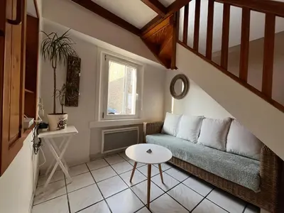 Coin salon dans l'établissement Charmante maison de pêcheur 50 m de la plage et du Port