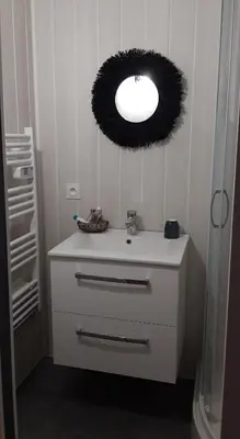 Plan de l'établissement LE CHALET SUISSE - Chambre aux fleurs