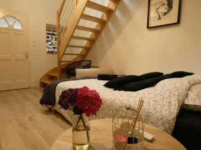 Coin salon dans l'établissement Gîte de la Cour