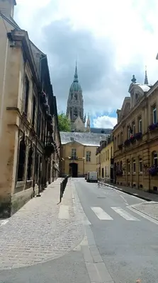 Quartier de l'appartement ou autre quartier proche