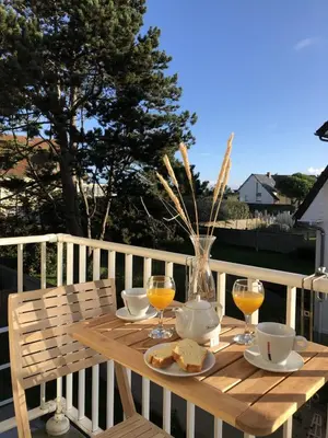 Balcon ou terrasse dans l'établissement Les Alisés
