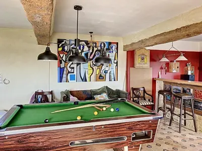 Billard dans l'établissement La Cricque