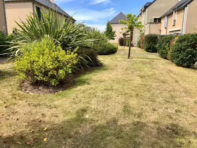Jardin de l'établissement La Cancalaise - Bel appartement T4 tout confort - proche de la plage - Cancale
