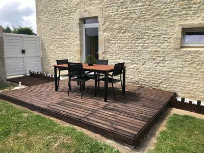 Jardin de l'établissement Gîte avec jardin à 1,5 km des plages du débarquement