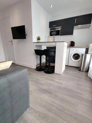 Cuisine ou kitchenette dans l'établissement LE FOUCAULD-GoodCaen