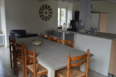 Cuisine ou kitchenette dans l'établissement gite Marlotte