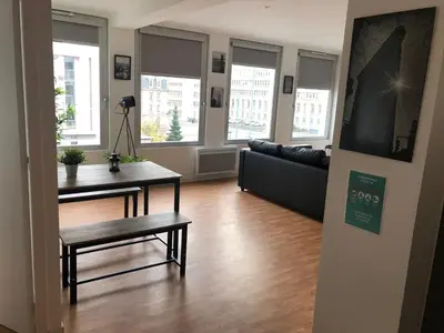 Télévision ou salle de divertissement dans l'établissement HYPER CENTRE - WIFI FIBRE GRATUIT - JERGWELOH - Le New Yorkais