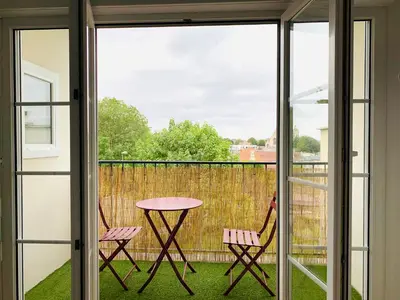Balcon ou terrasse dans l'établissement Studio ScandiChic tout équipé centre-gare-rives-clinique à pied