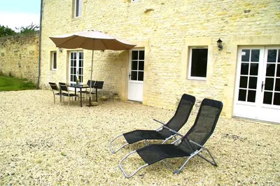 Terrasse ou espace extérieur de l'établissement La Grange