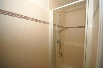 Salle de bains dans l'établissement Le Pressoir
