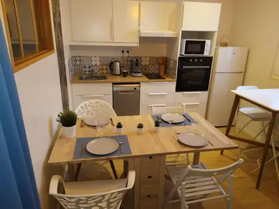 Cuisine ou kitchenette dans l'établissement F2 - 30m2 Face à la mer