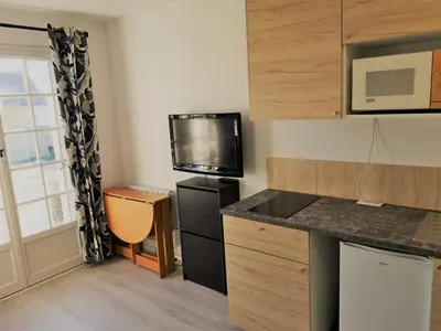 Cuisine ou kitchenette dans l'établissement YELETIM