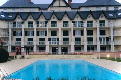 Plan de l'établissement Appartement rez-de- chaussée sur le port wi-fi 4G
