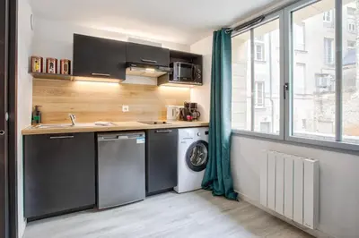 Cuisine ou kitchenette dans l'établissement City Affaire, Petit déjeuner OFFERT en Hypercentre