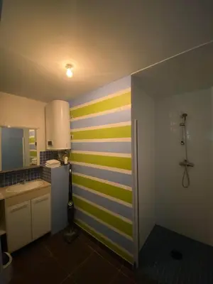 Cuisine ou kitchenette dans l'établissement Gîte à la campagne 1