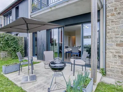 Coin salon dans l'établissement Apartment Les Hauts de Port Mer by Interhome