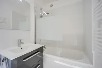 Salle de bains dans l'établissement Tribord