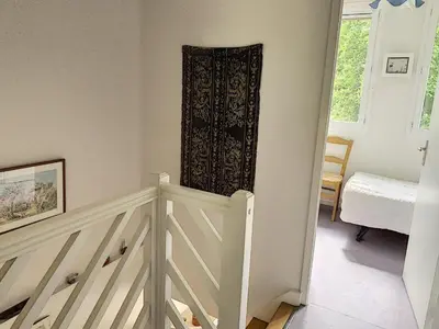 Un ou plusieurs lits dans un hébergement de l'établissement Duplex avec terrasse près de la plage et commerces - Saint-Pair-sur-Mer - FR-1-361-374