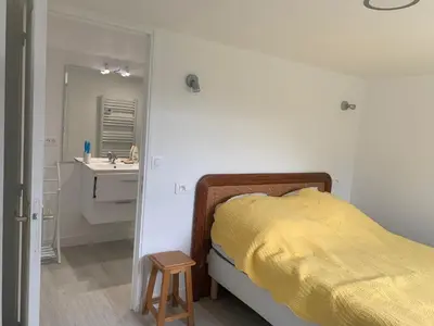 Un ou plusieurs lits dans un hébergement de l'établissement suite junior OMAHA BEACH