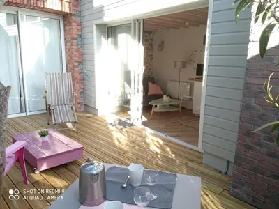 Balcon ou terrasse dans l'établissement Charmant logement T2 à 2 pas de la mer