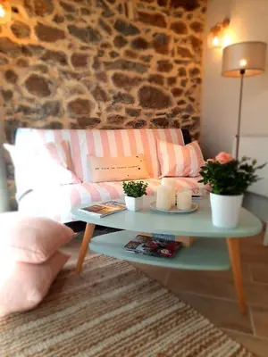 Coin salon dans l'établissement Charmant logement T2 à 2 pas de la mer