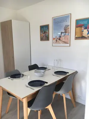 Plan de l'établissement Beautiful Apartment With Gardenlk