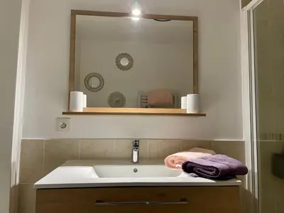 Salle de bains dans l'établissement Le Cocon - Collection La 21ème Planche