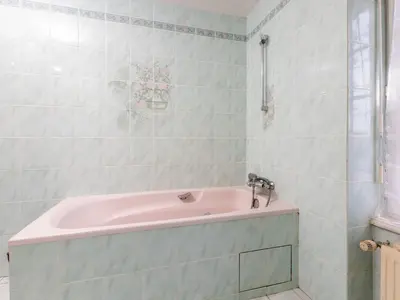 Salle de bains dans l'établissement Holiday Home La Grève by Interhome