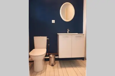 Salle de bains dans l'établissement A bon port Grandcamp-Maisy