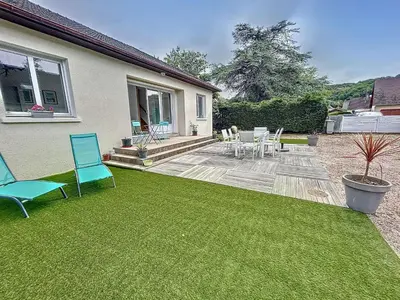 Jardin de l'établissement Maison calme, proche plage et commerces à Jullouville, jardin clos, 3 chambres, idéale vacances - FR-1-361-381