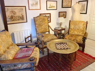 Coin salon dans l'établissement L'Autre Rivière - Chambres d'hôtes