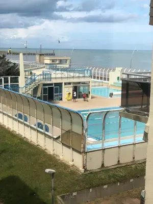 Piscine de l'établissement Le 84 ou située à proximité