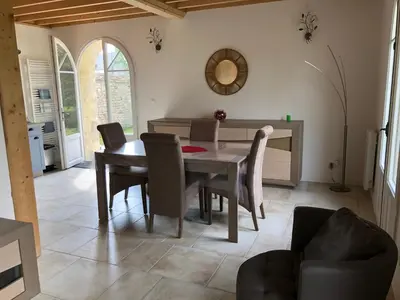 Coin salon dans l'établissement Gite 4 places, le Domaine de la Vallée