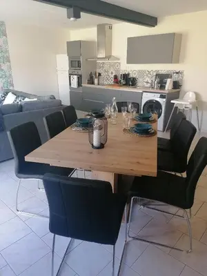 Cuisine ou kitchenette dans l'établissement Gîte L'âme Du Gourmand