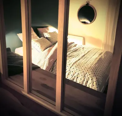 Un ou plusieurs lits dans un hébergement de l'établissement LE COCOON Saint Lô - Appartement privé tout équipé - Haras - Parking gratuit - Entrée autonome - Wifi - Netflix - Baignoire - Lave-linge - Lit Queen Size 160cm & canapé-lit 140cm - Jusqu'à 4 personnes