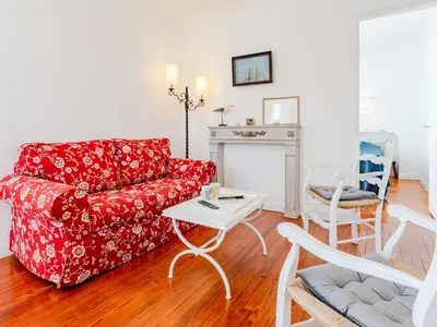 Coin salon dans l'établissement Holiday Home Le Colibri by Interhome