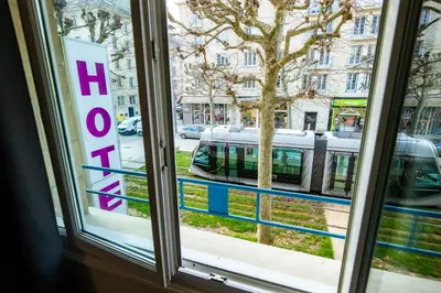 Plan de l'établissement Logis Hotel Du Chateau