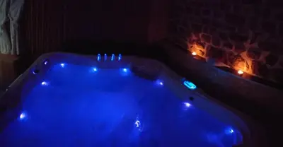 Plan de l'établissement Le Ptit Spa de L'Abbaye Suite love et Spa privé
