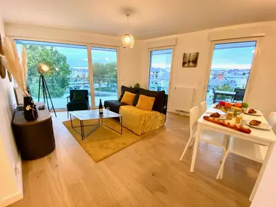Coin salon dans l'établissement Presqu'île de Caen, Terrasse & Parking