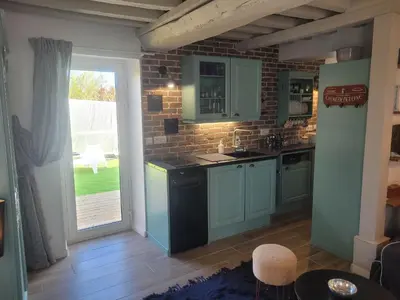 Cuisine ou kitchenette dans l'établissement Domaine 